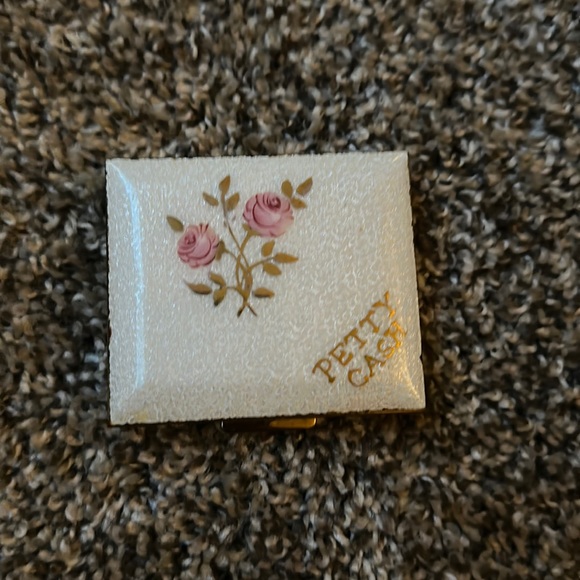 Vintage Guilloche Coin Purse Compact Enamel - Picture 2 of 7